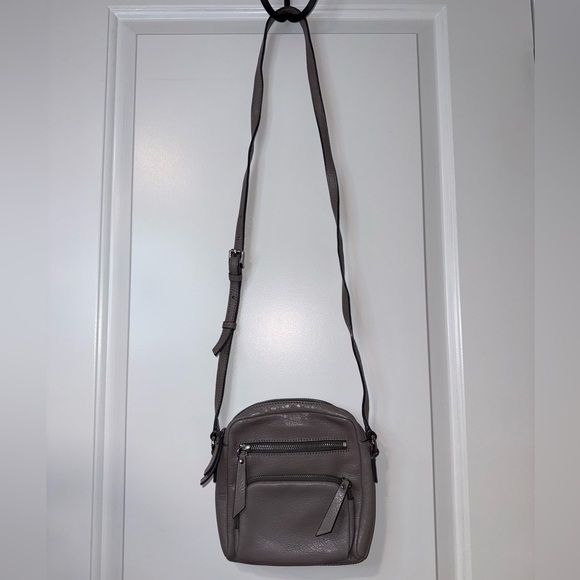Banana Republic Gray Crossbody Purse Bag - Picture 2 of 7
